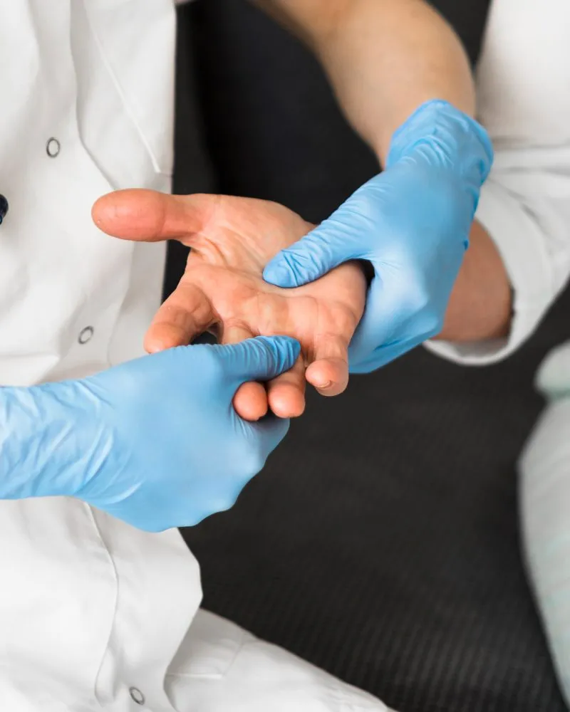 Prima visita reumatologica con valutazione della mobilità articolare presso Zero Medical Center